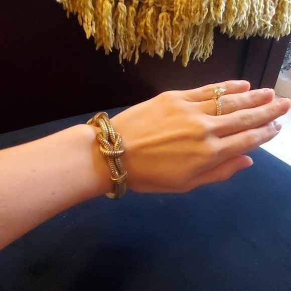 Bangle - Picture 3 of 3